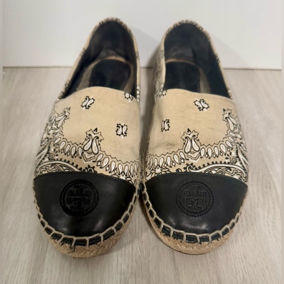 Tory Burch Espadrilky Color Block Flat Espadrille White/Black Size 7.5 - Picture 9 of 10